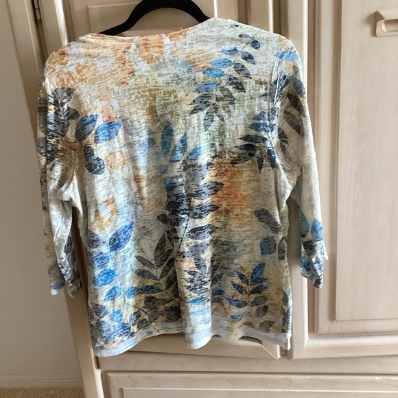 Coldwater Creek top - Picture 3 of 8